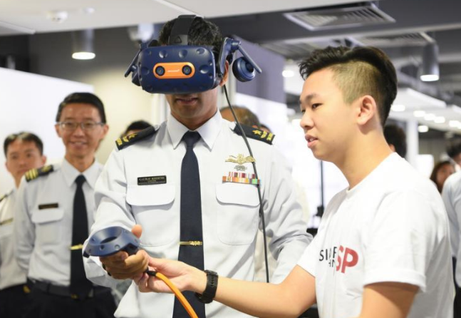 新加坡理工学院与空军部队 将展开扩充实境项目