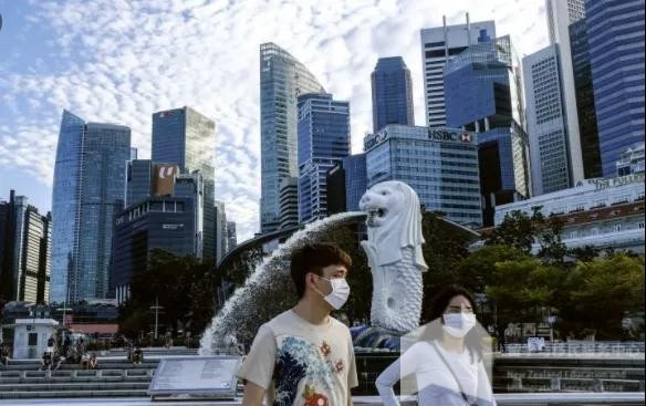 作为经济支柱的旅游业因新冠疫情遭受打击，“重新探索新加坡”计划恐难挽回损失